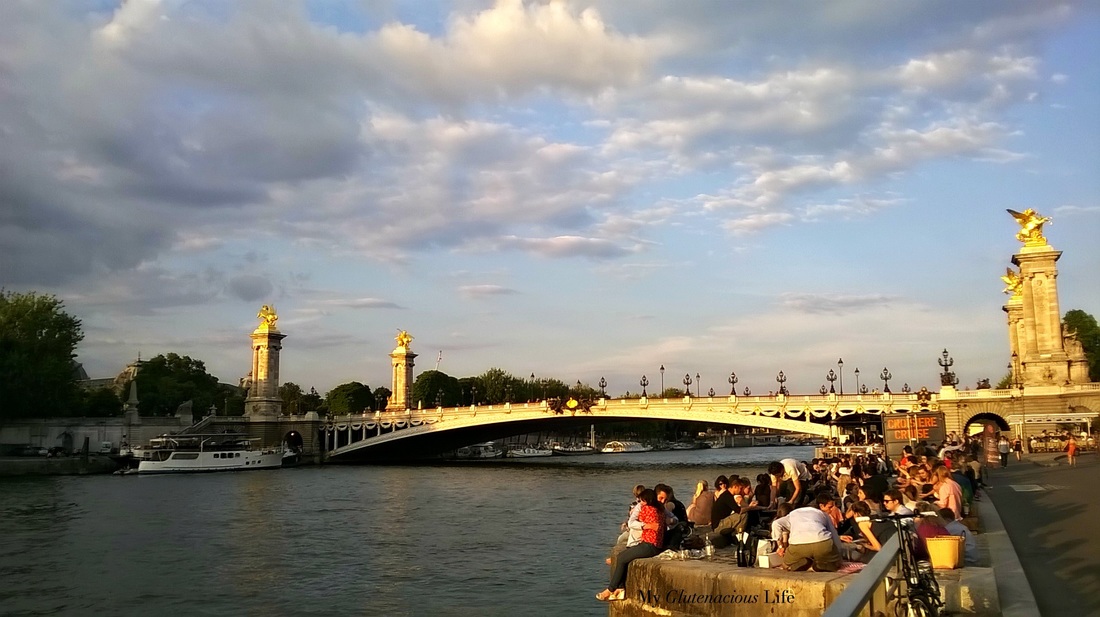 Cómo vivir un verano en Paris como un nativo: picnic en el río Sena | www.glutenaciouslife.com
